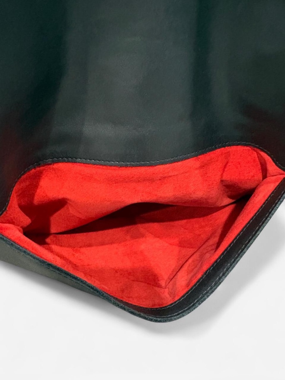 Hammitt LA Black Leather Edgy Messenger Crossbody Bag Red Interior $425 - Picture 6 of 11